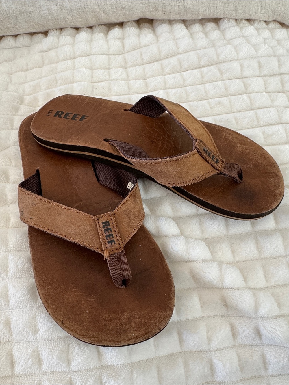 Reef little boys Brown Suede Flip Flops